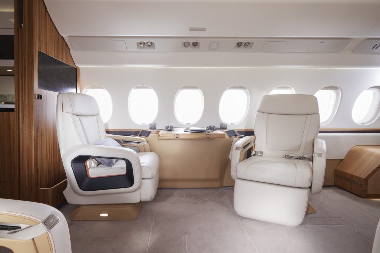 jet Dassault Falcon 6X